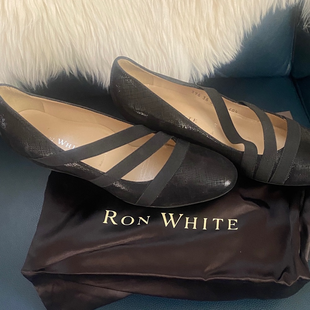 Ron White Black Women's Flats